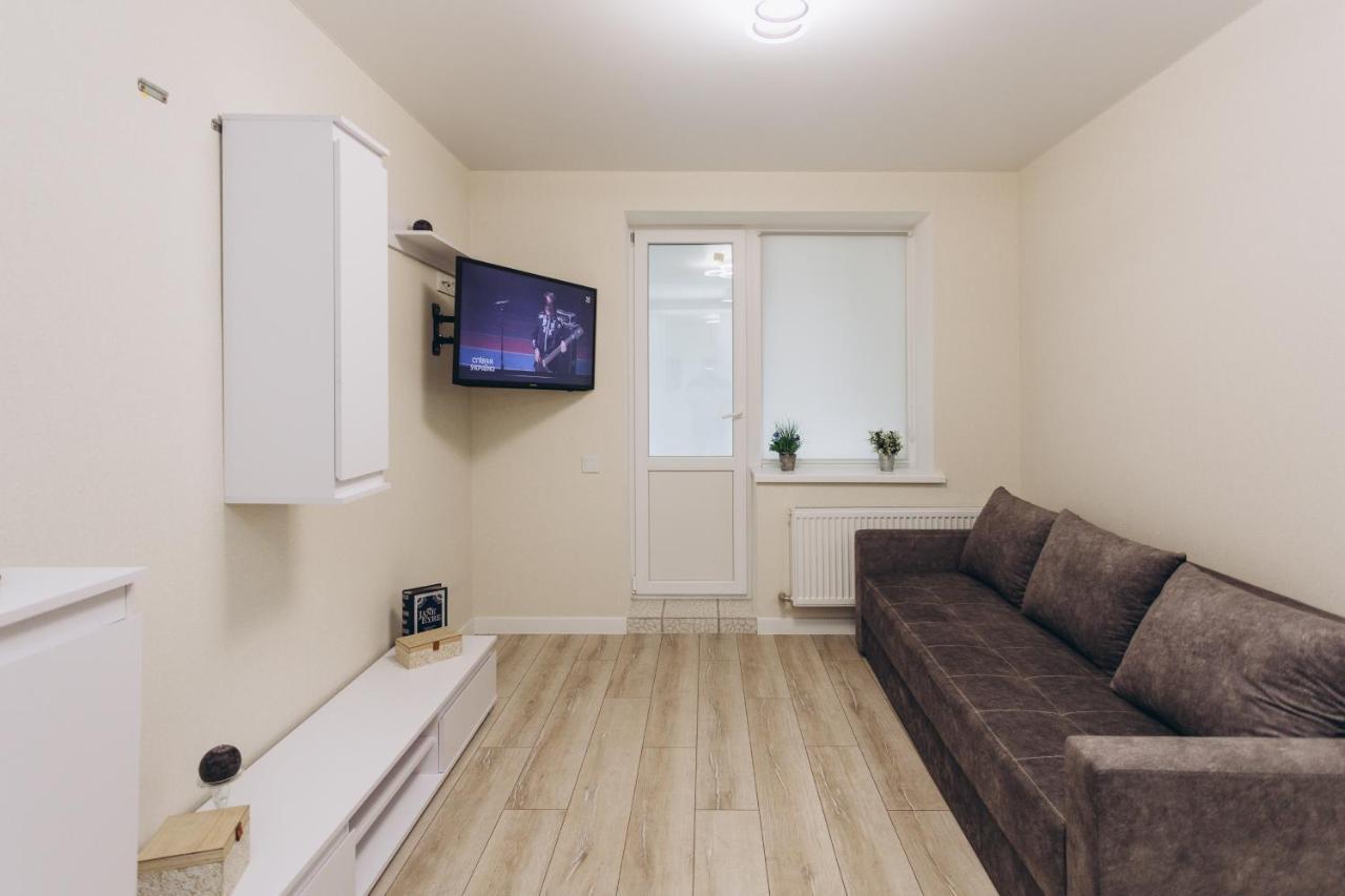 Apart-Smart 5.26 Near Lavina 5 Floor Kharkovskaya 수미 외부 사진