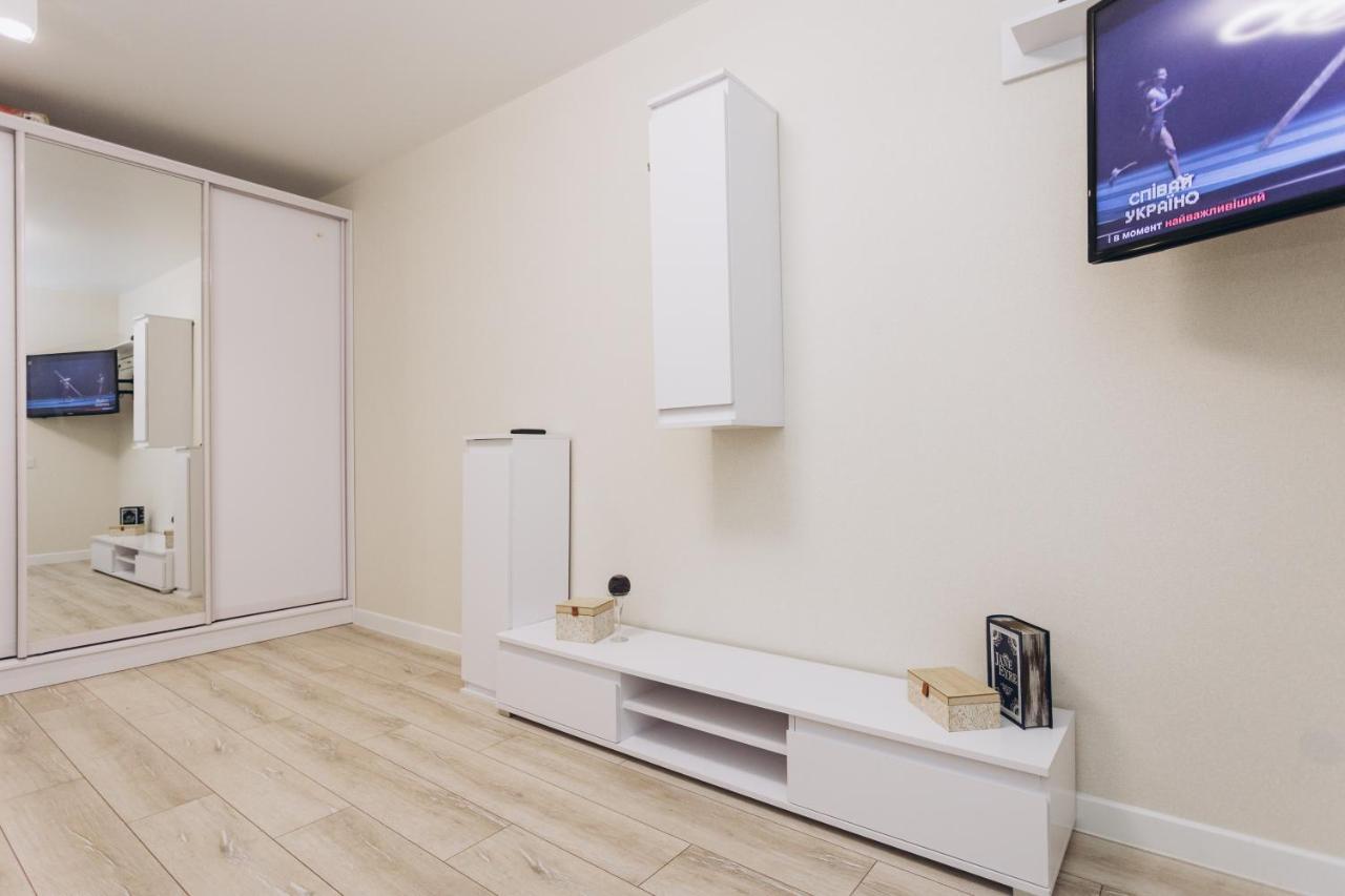 Apart-Smart 5.26 Near Lavina 5 Floor Kharkovskaya 수미 외부 사진